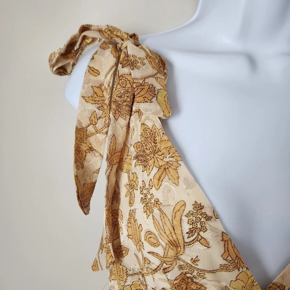 NWT Lulu's | Forever Days Cream Floral Jacquard Tie Strap Wide Leg Jumpsuit Sz M - Picture 7 of 13